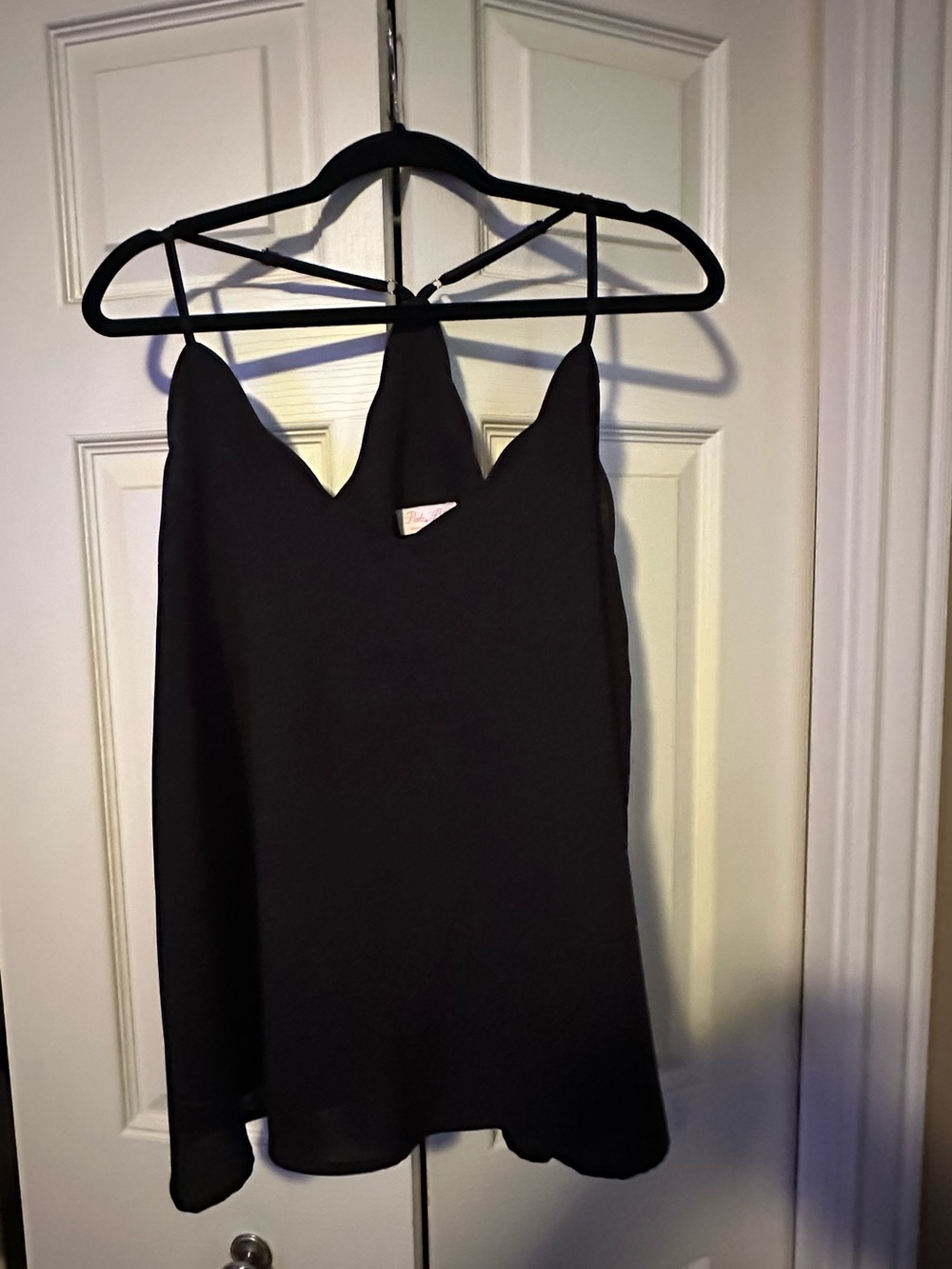Pink Lily Black Scalloped V-Neck Strappy Camisole